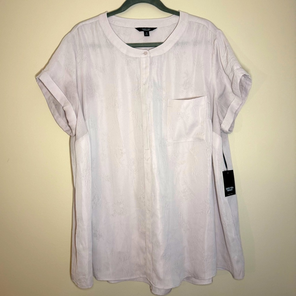 Simply Vera VeraWang NWT Popover Top Color: Light cream/Pink